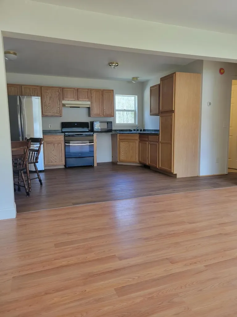 102 Outlook Drive Auburn ME 04210