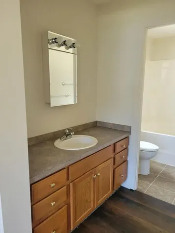 102 Outlook Drive Auburn ME 04210