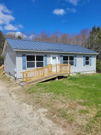 102 Outlook Drive Auburn ME 04210