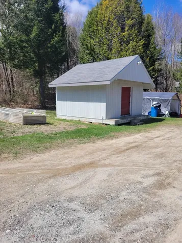 102 Outlook Drive Auburn ME 04210