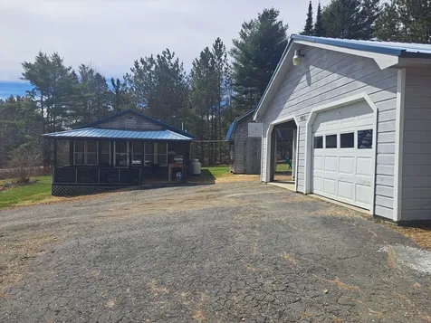 901 N Dexter Road Sangerville ME 04479