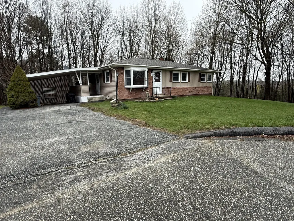 33 Garcelon Street Lewiston ME 04240