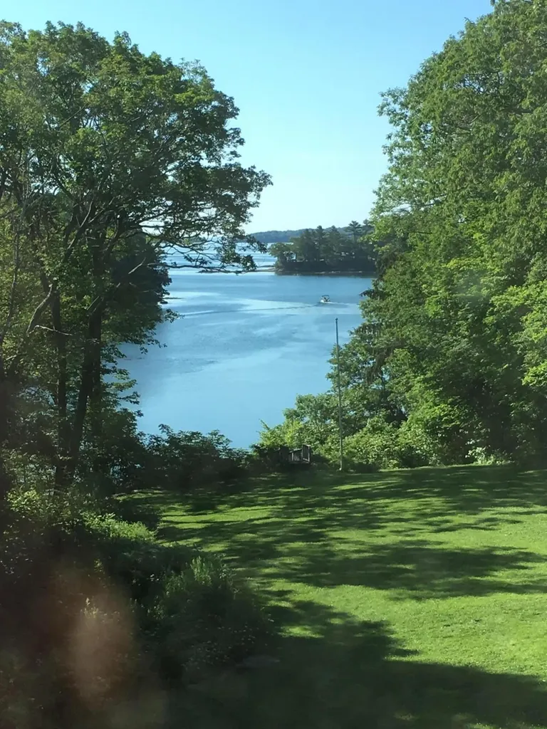 127 Foreside Road Falmouth ME 04105