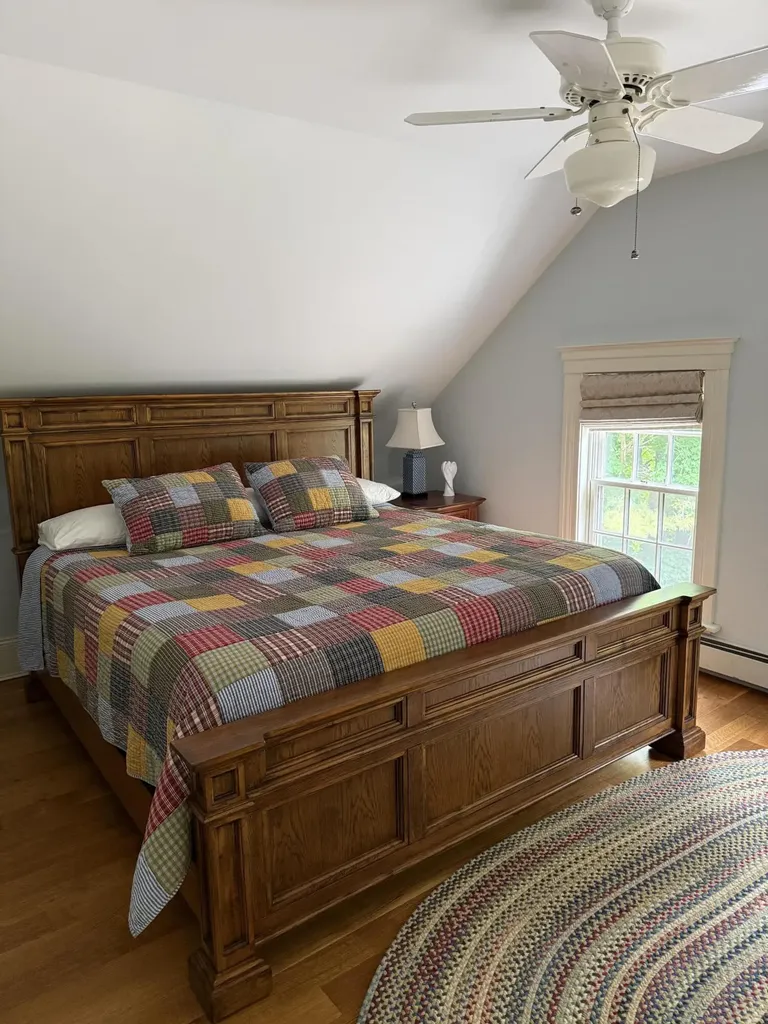 127 Foreside Road Falmouth ME 04105