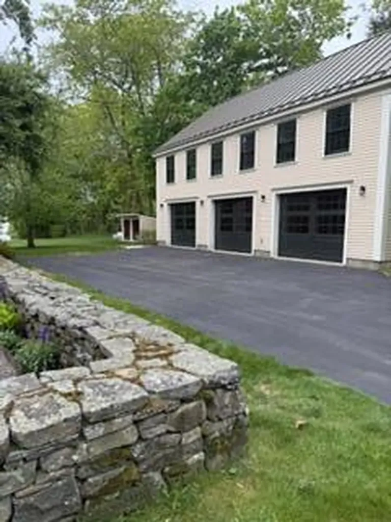 127 Foreside Road Falmouth ME 04105