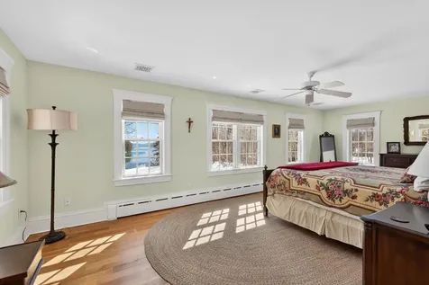 127 Foreside Road Falmouth ME 04105
