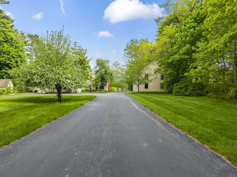 127 Foreside Road Falmouth ME 04105
