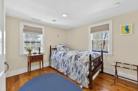 127 Foreside Road Falmouth ME 04105