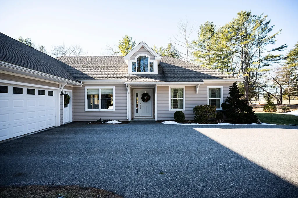 25 Evergreen Farms Road Scarborough ME 04074