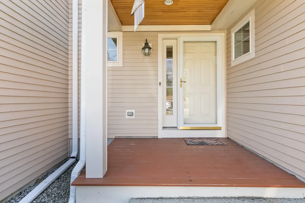 58 Ridge Road Portland ME 04103