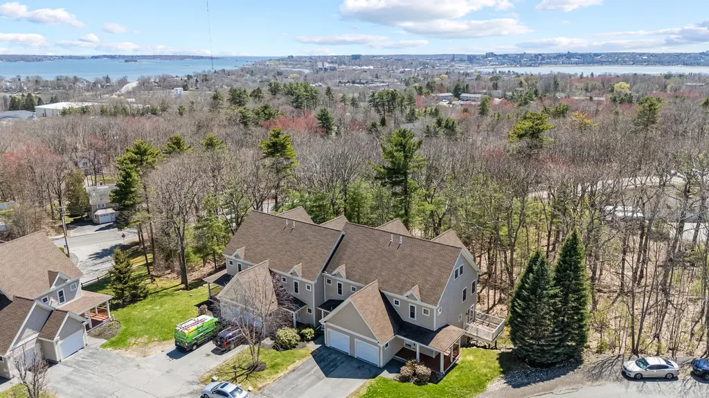 58 Ridge Road Portland ME 04103