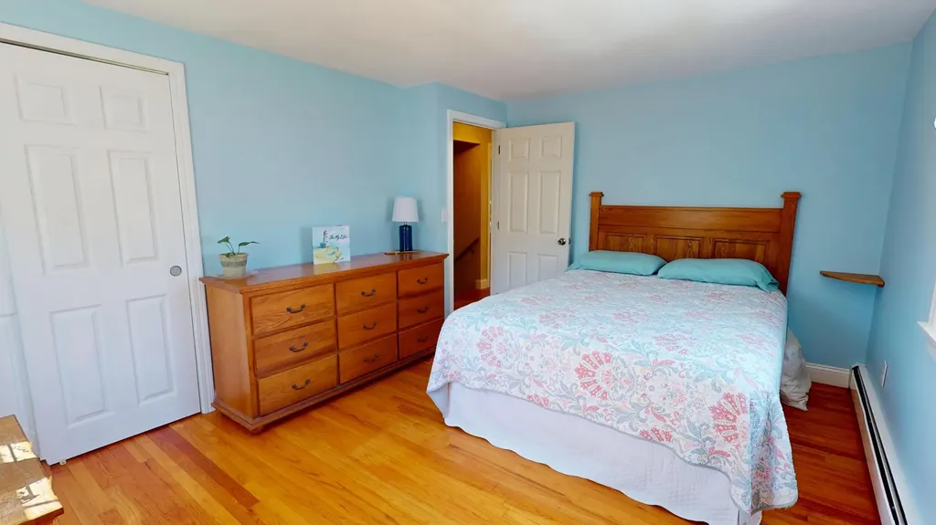 18 Sunset Drive Orono ME 04473