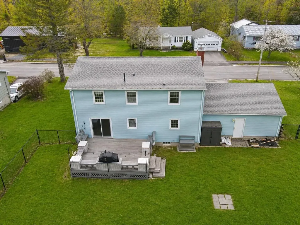 18 Sunset Drive Orono ME 04473