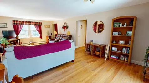 18 Sunset Drive Orono ME 04473