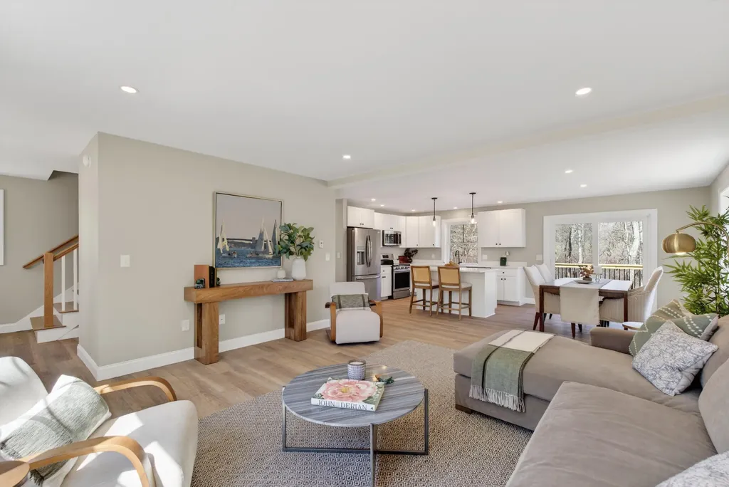 7 Shepherd Lane Windham ME 04062