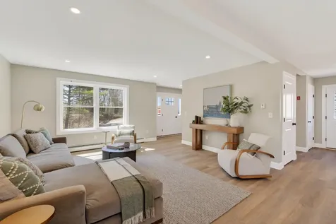 7 Shepherd Lane Windham ME 04062