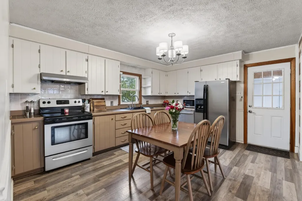 5 Linwood Avenue Augusta ME 04330