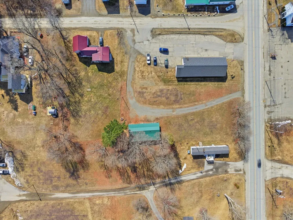 272 Main Street Corinth ME 04427