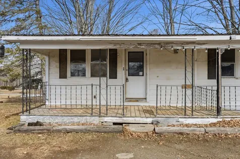 272 Main Street Corinth ME 04427
