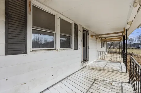 272 Main Street Corinth ME 04427