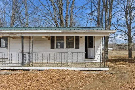 272 Main Street Corinth ME 04427