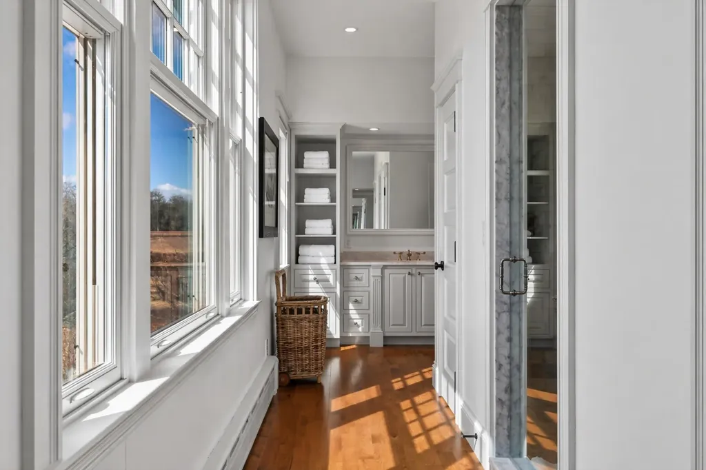 19 Cunner Lane Cape Elizabeth ME 04107