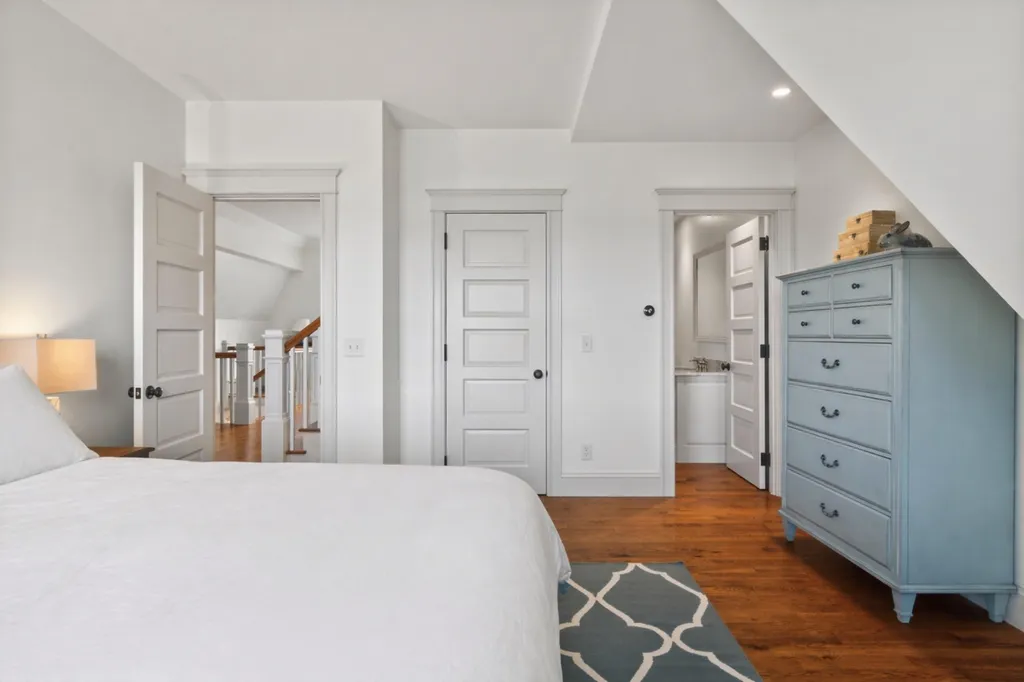 19 Cunner Lane Cape Elizabeth ME 04107