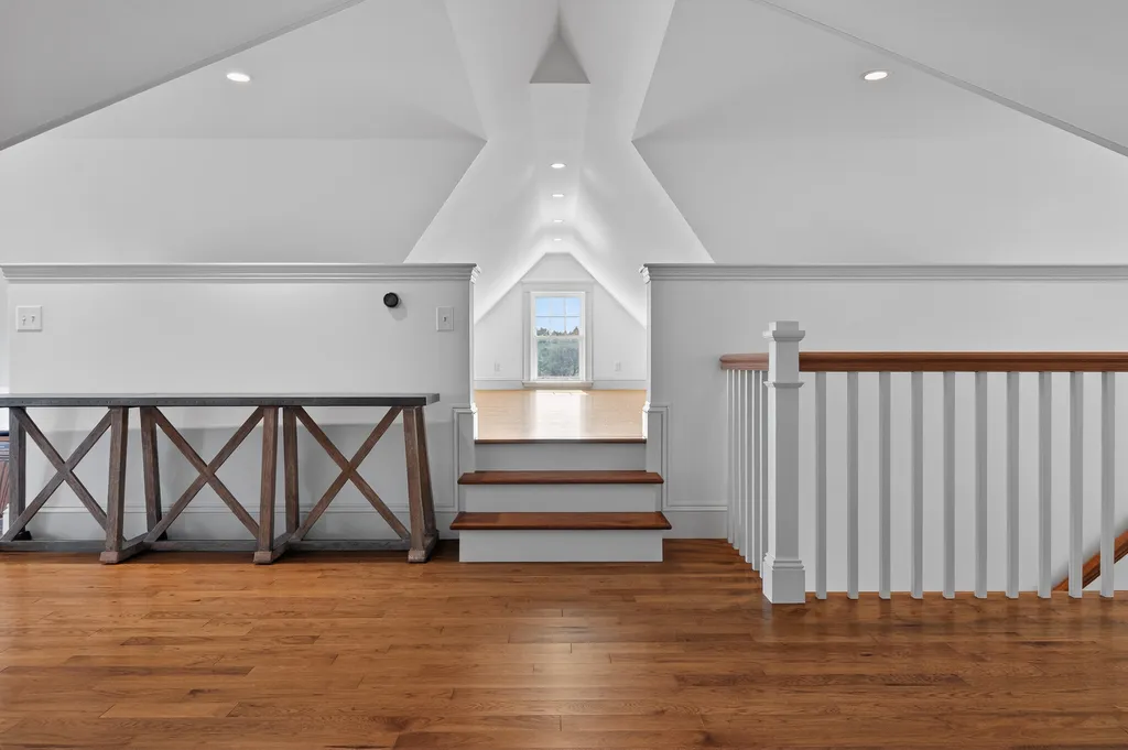 19 Cunner Lane Cape Elizabeth ME 04107