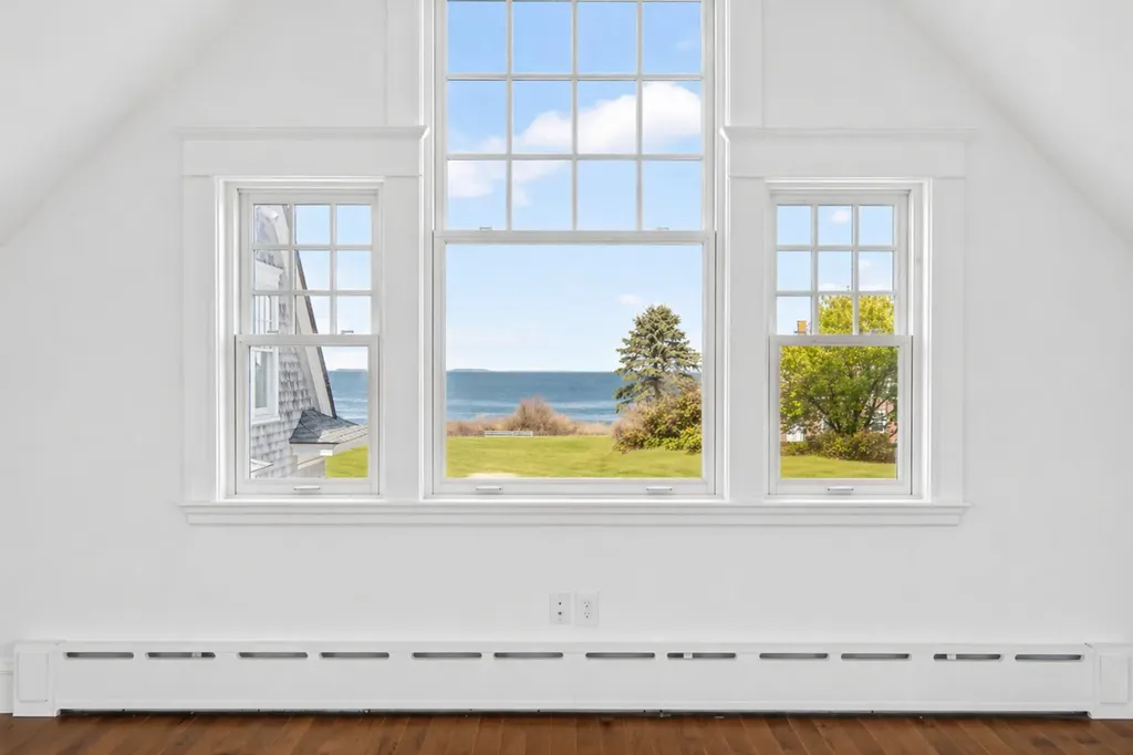 19 Cunner Lane Cape Elizabeth ME 04107