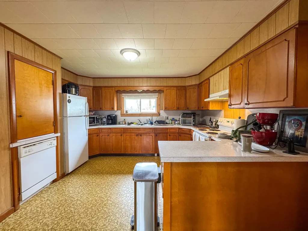 66 Main Street Princeton ME 04668