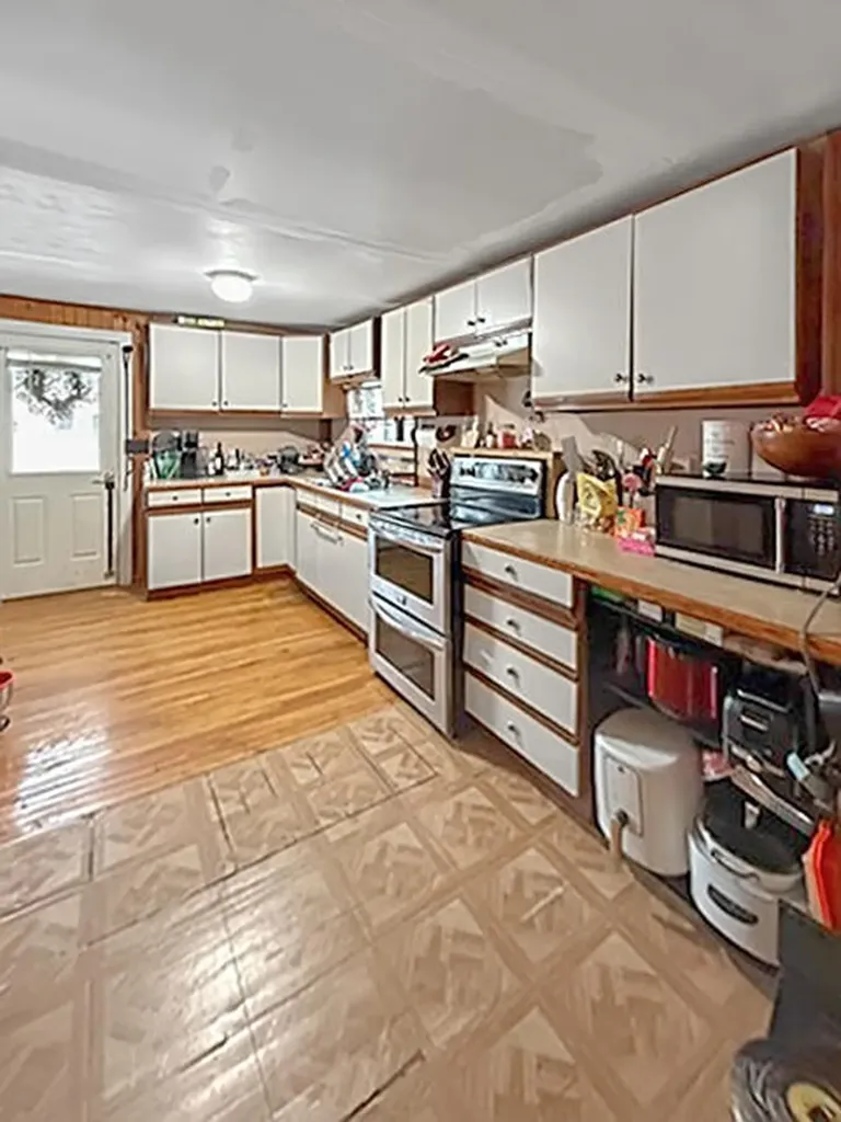 22 Foch Street Lewiston ME 04240