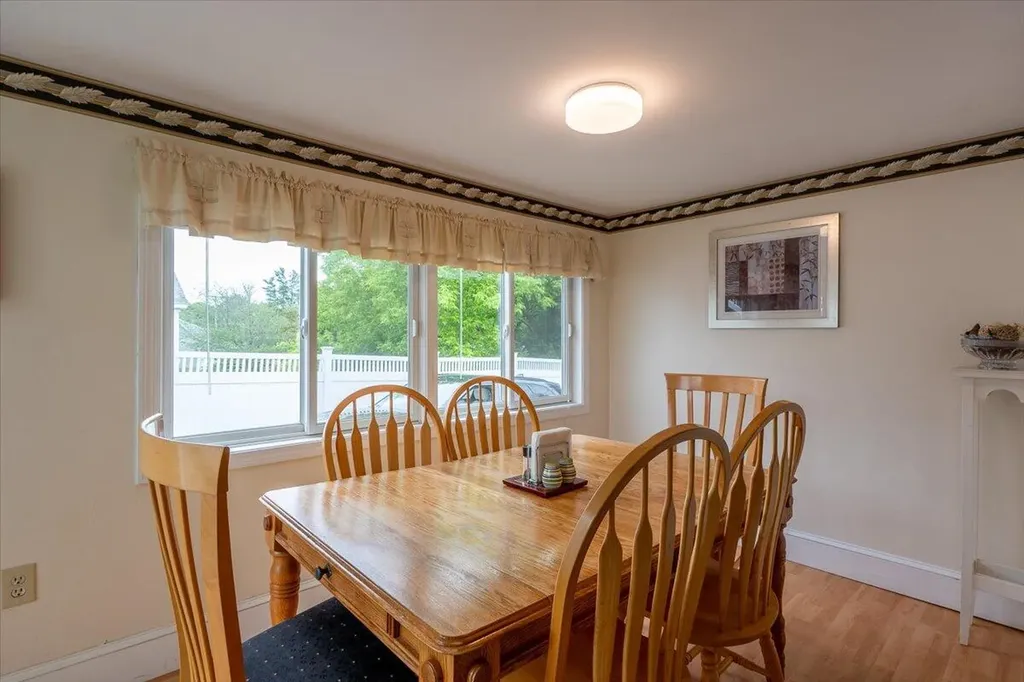 60 Waldo Avenue Rockland ME 04841