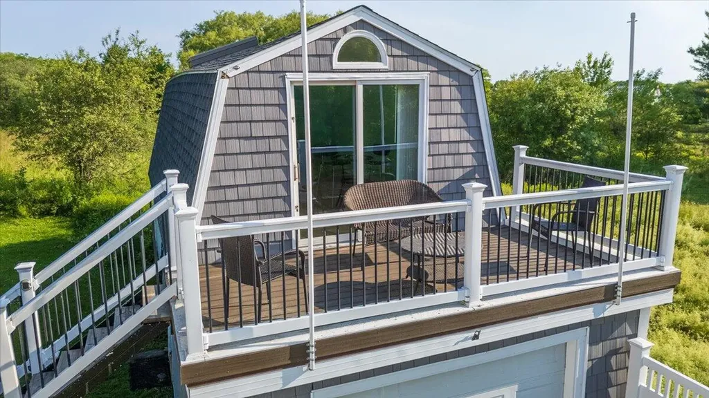 60 Waldo Avenue Rockland ME 04841
