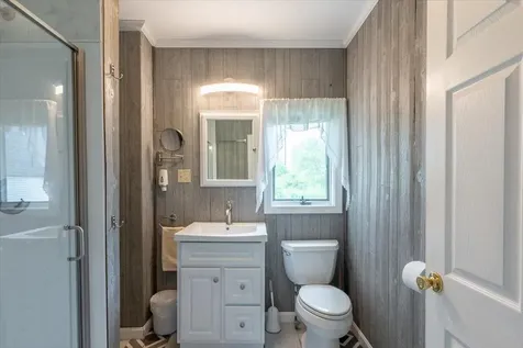 60 Waldo Avenue Rockland ME 04841