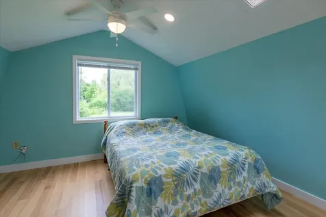 60 Waldo Avenue Rockland ME 04841