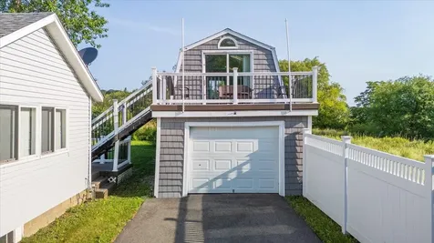 60 Waldo Avenue Rockland ME 04841