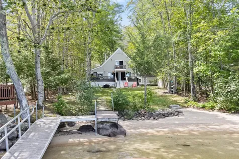 60 Ridge Road Frye Island ME 04071