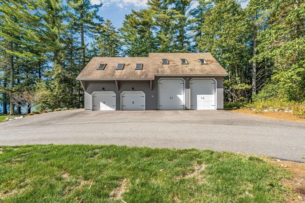 74 Pinewood Point Road Mount Vernon ME 04352
