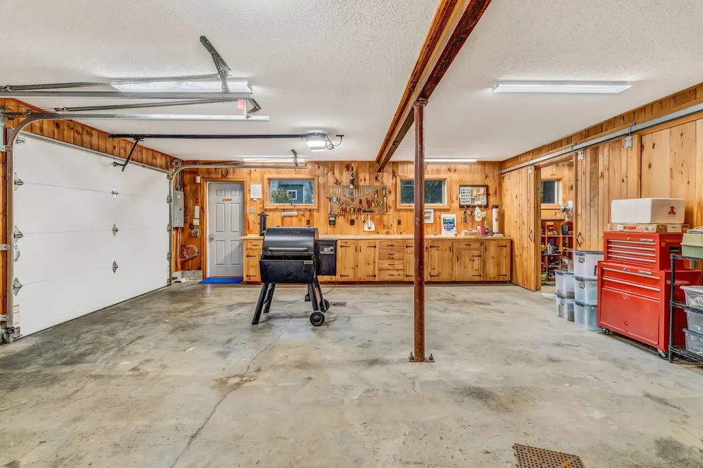 74 Pinewood Point Road Mount Vernon ME 04352