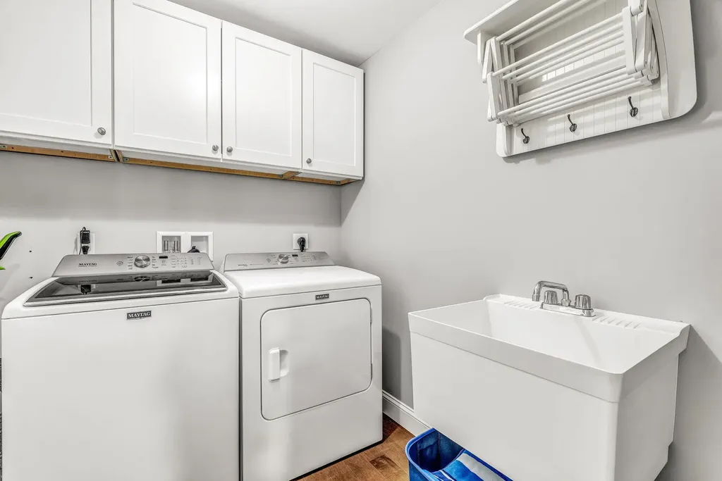 74 Pinewood Point Road Mount Vernon ME 04352