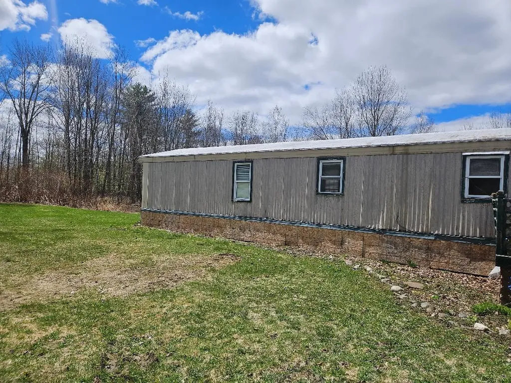 854 Higgins Road Pittsfield ME 04967