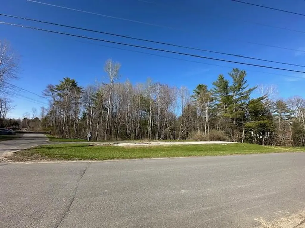 11 Punky Lane Waterville ME 04901