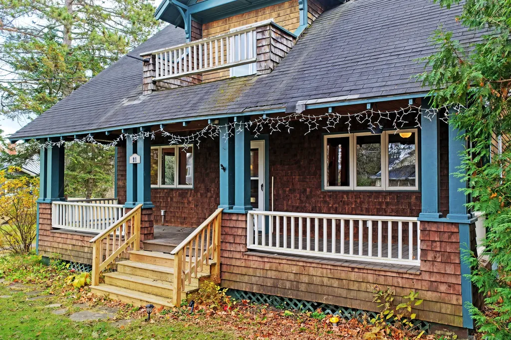 21 Washington Street Caribou ME 04736