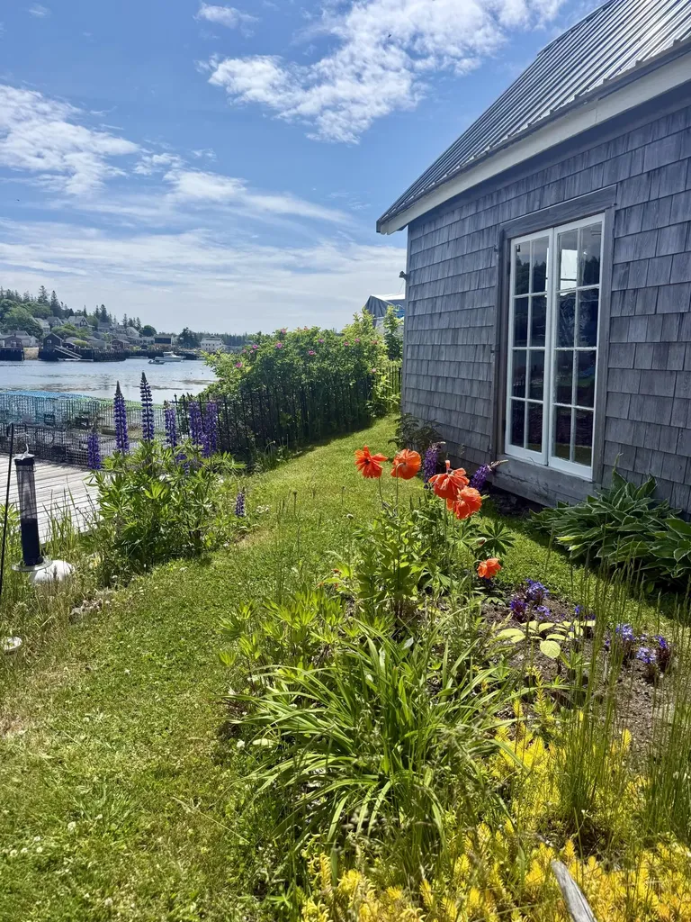 55 W Main Street Vinalhaven ME 04863