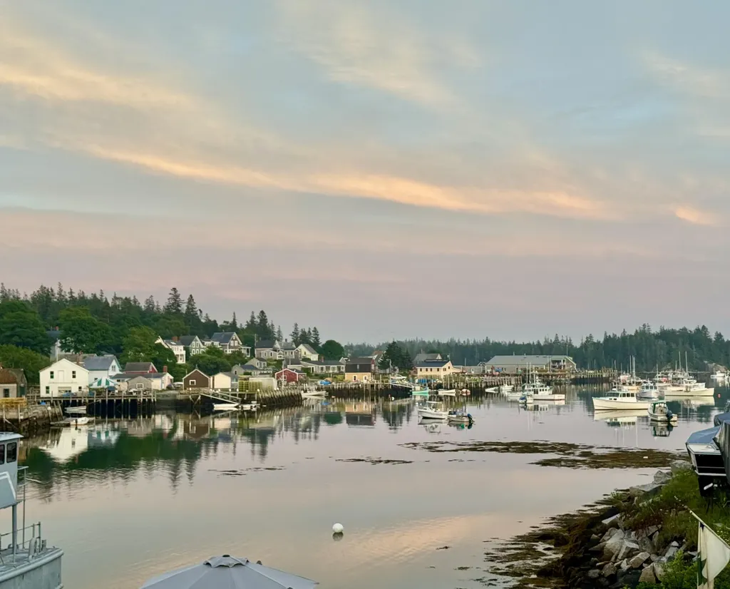 55 W Main Street Vinalhaven ME 04863