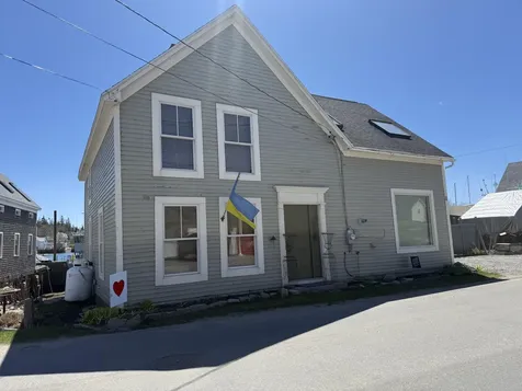 55 W Main Street Vinalhaven ME 04863