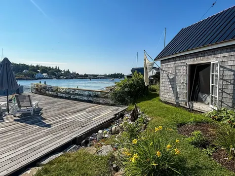 55 W Main Street Vinalhaven ME 04863
