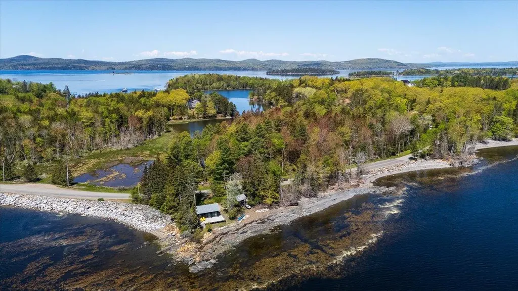 459 Main Road Islesboro ME 04848