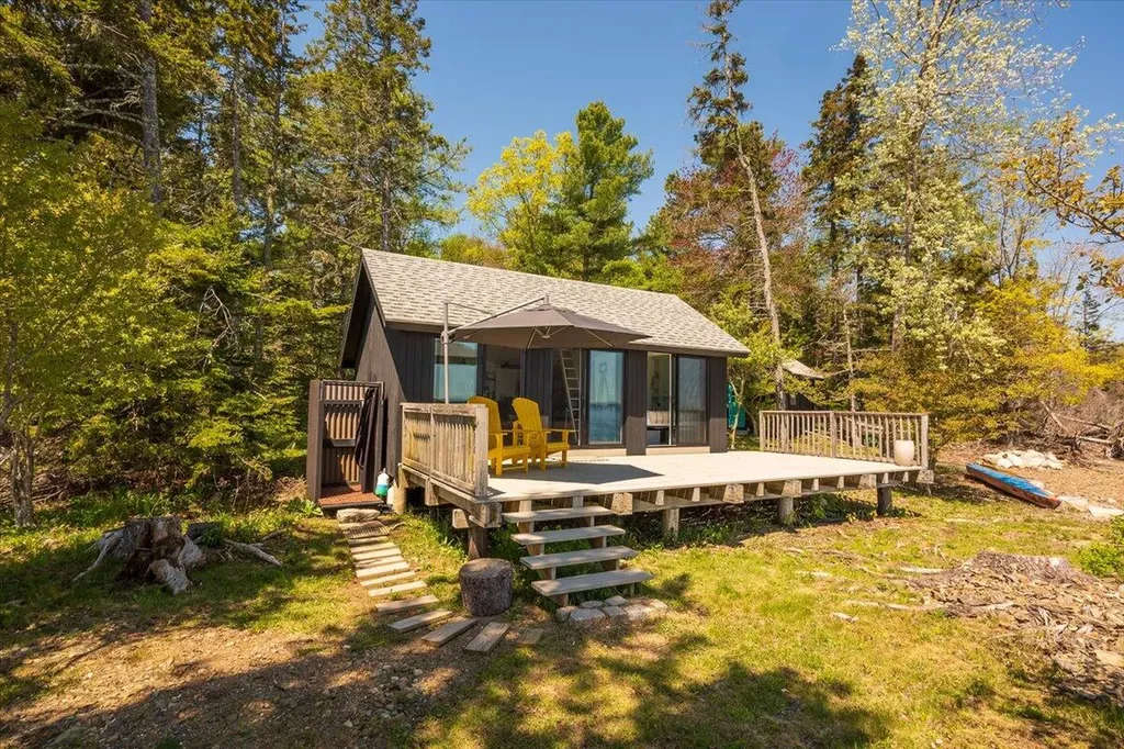 459 Main Road Islesboro ME 04848