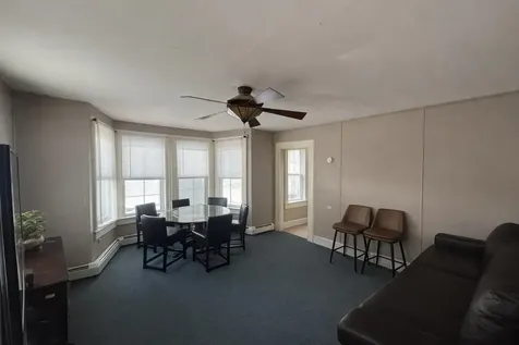 1327 Us-1 York ME 03902